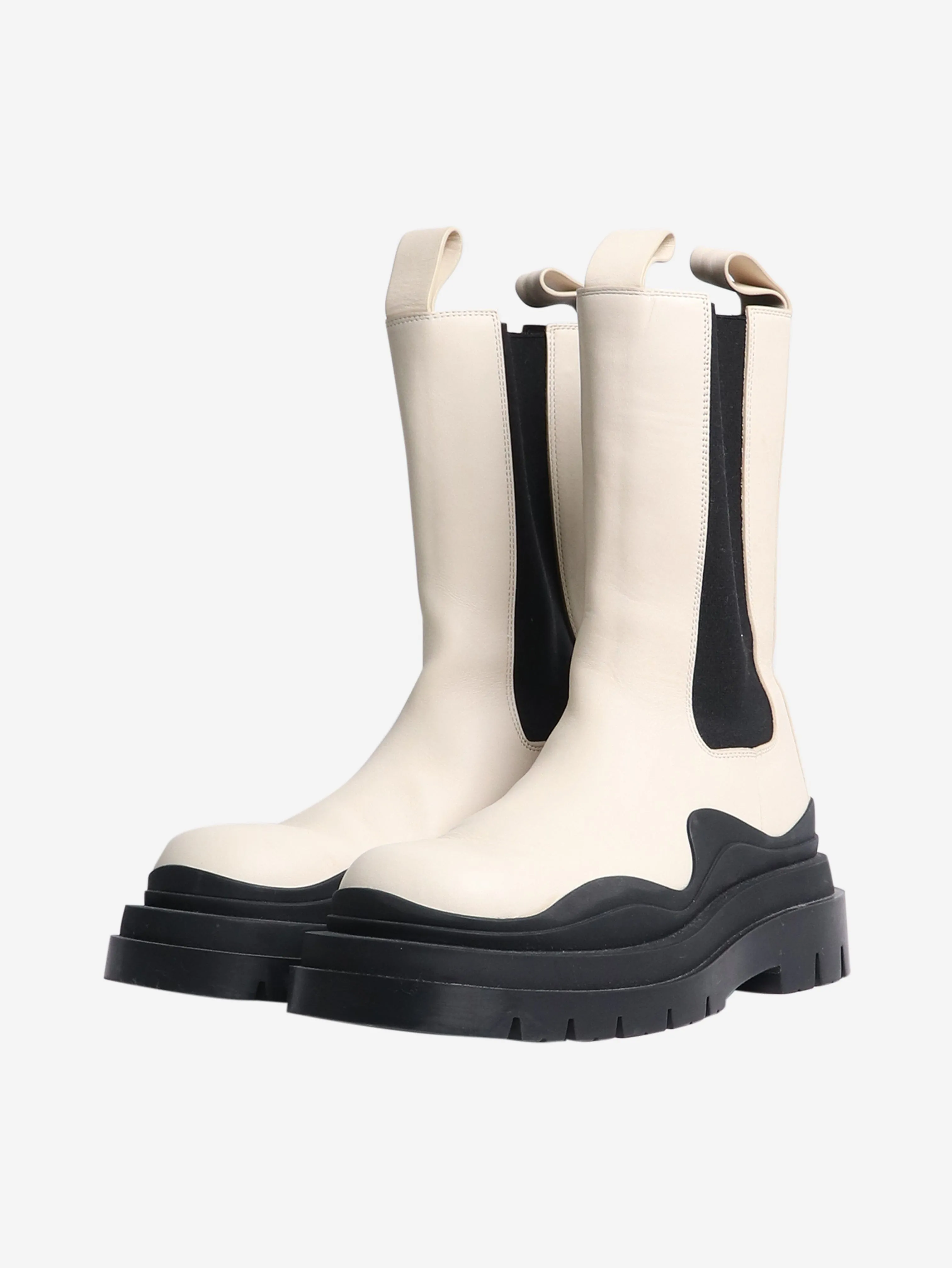 Cream Tire Chelsea boots - size EU 38