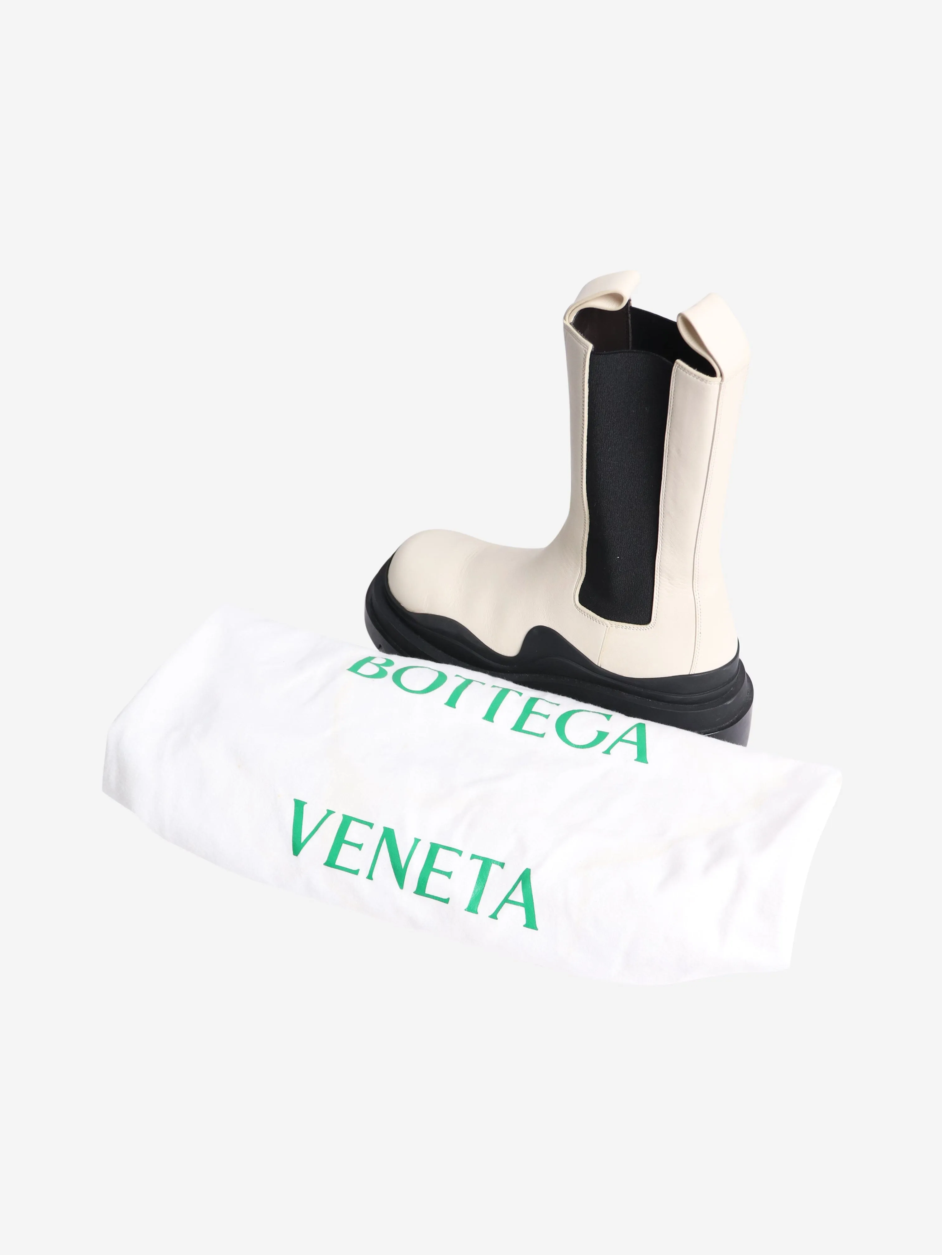 Cream Tire Chelsea boots - size EU 38