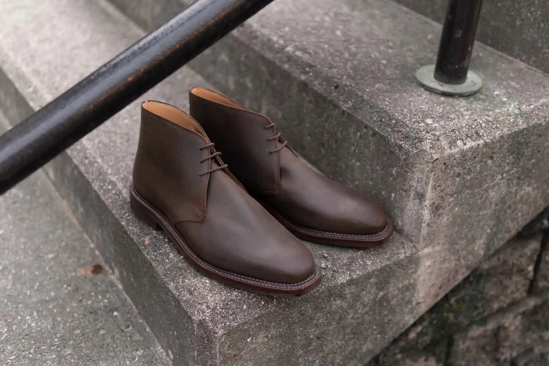 Crockett & Jones Molton Chukka Boots In Roughout Suede