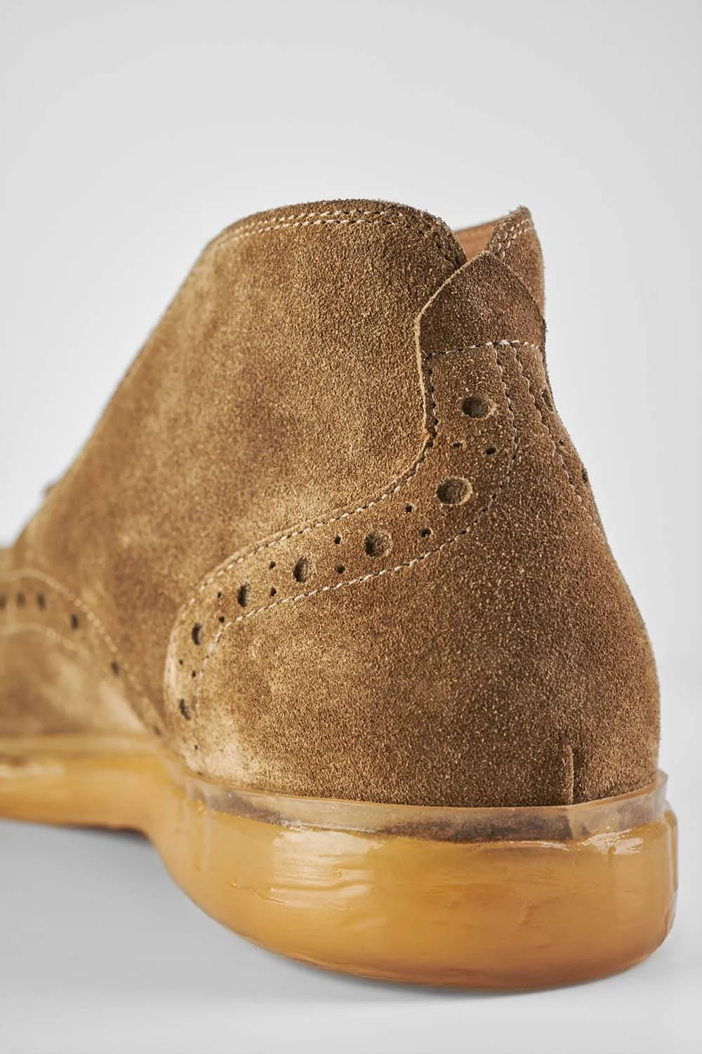 HAMPTON desert-brown suede brogue chukka boots.