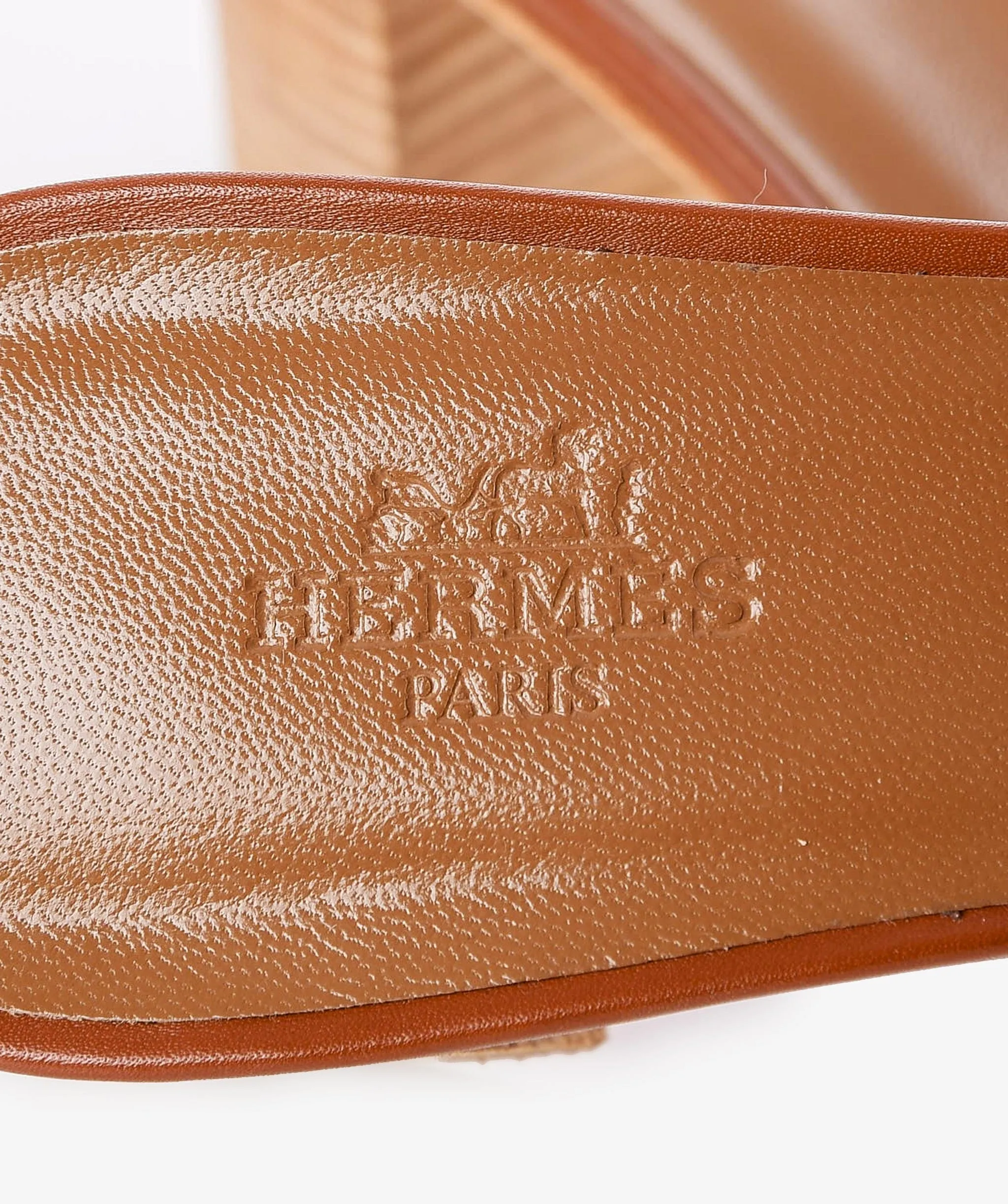 Hermes Oasis Sandals Gold Size 37.5 - 01DUB100
