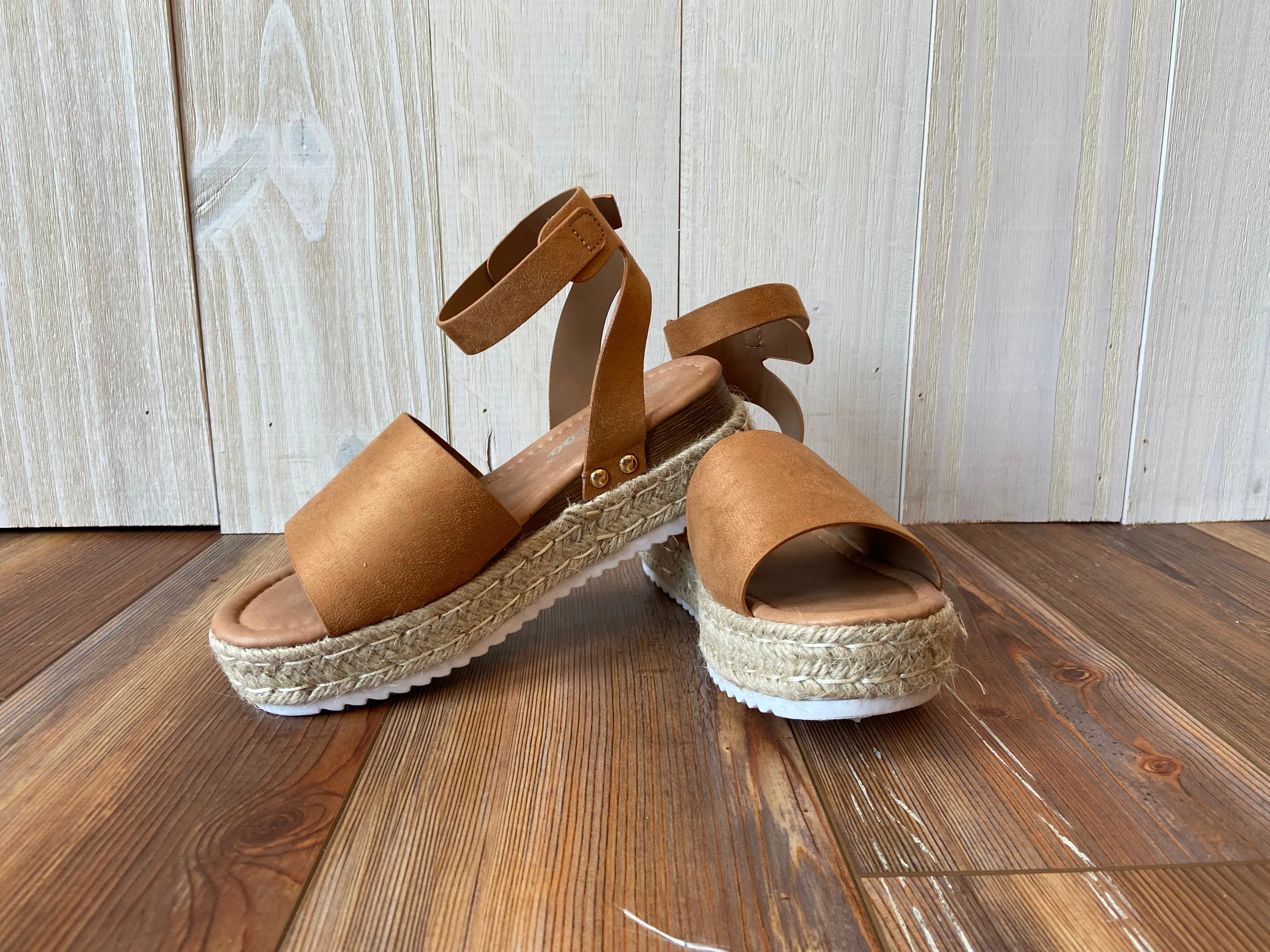 Platform wedges